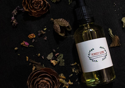 KENDİ KOZMETİK ÜRÜNÜNÜ <br> YAPARKEN